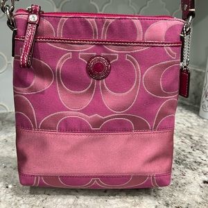 COACH Pink/Purple Signature C design crossbody